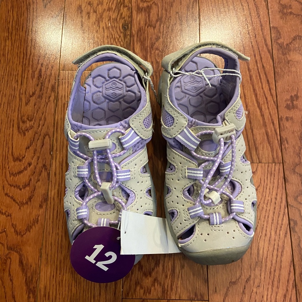 Khombu Girls Lt Grey Closed Toe 1182623 adjustable strap hiking sandal sz 12